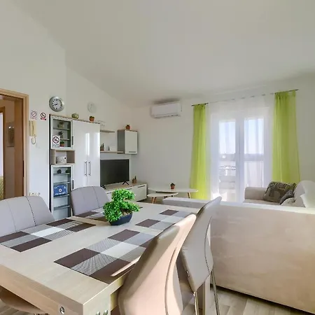 Marija Apartment *